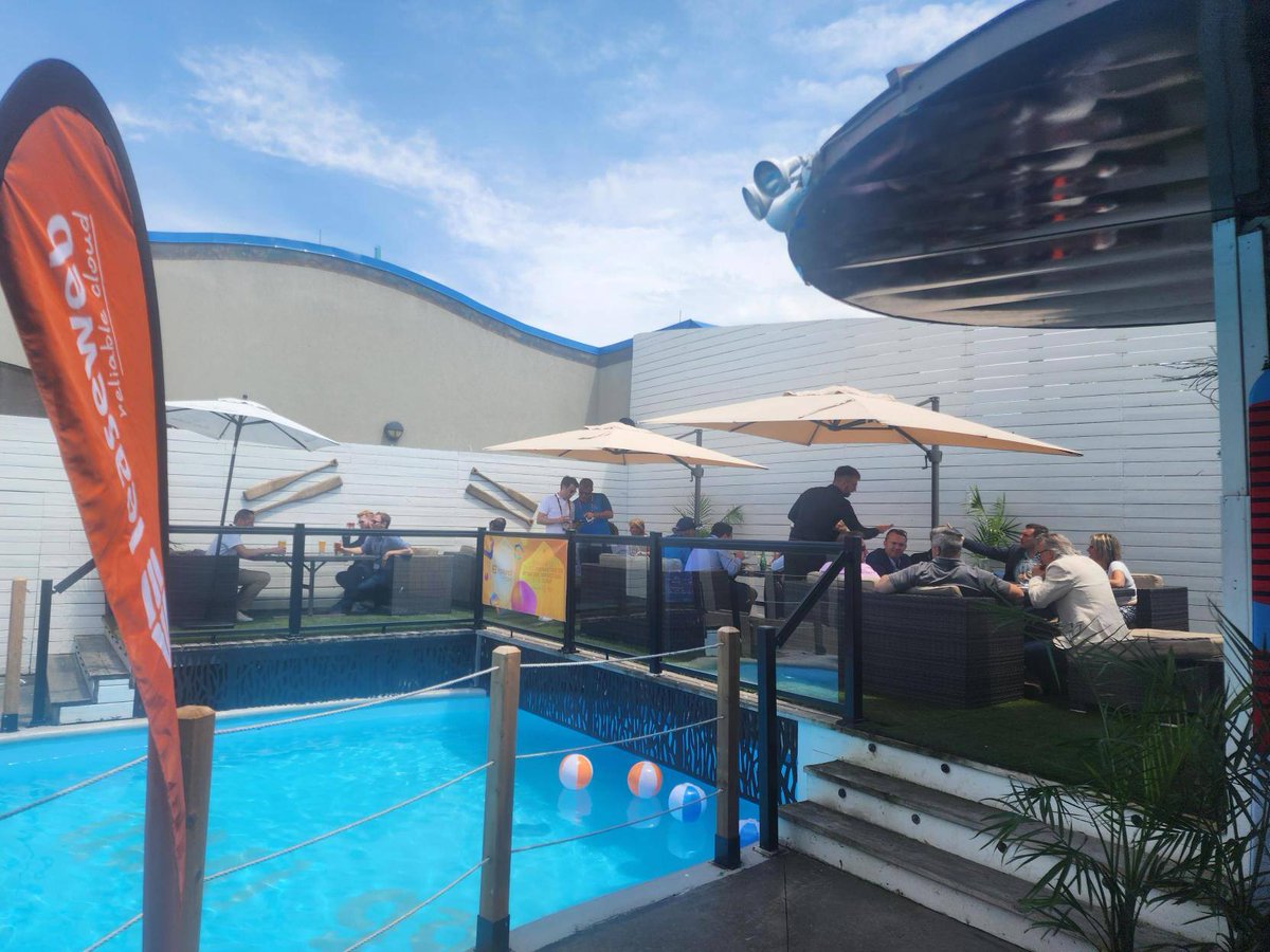 Leaseweb's tweet photo. You can always count on AQT for top-notch events! Yesterday, Leaseweb Canada reunited with AQT members for the summer kickoff BBQ 🌞. Congrats to our raffle winners, each winning spa access to Bota Bota and Strom Spa. Relive the day through a few snapshots. https://t.co/ZBuKCq7uGY