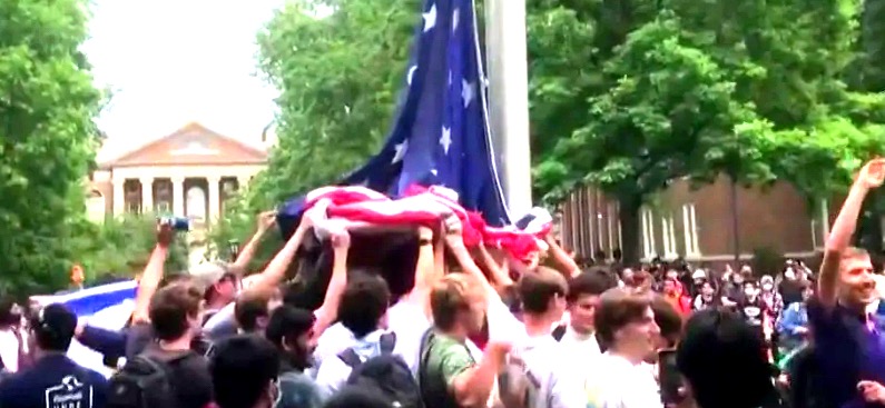 johnrich's tweet photo. UPDATE: Labor Day, Sept 2nd, #FlagStock will take place in N.Carolina to celebrate the boys from UNC who protected our flag! Artists confirmed so far: @bigandrich @Aaronlewismusic @cowboytroy and @TheLeeGreenwood The event will be live-streamed across America! Stay tuned! https://t.co/pQEta9MGPd