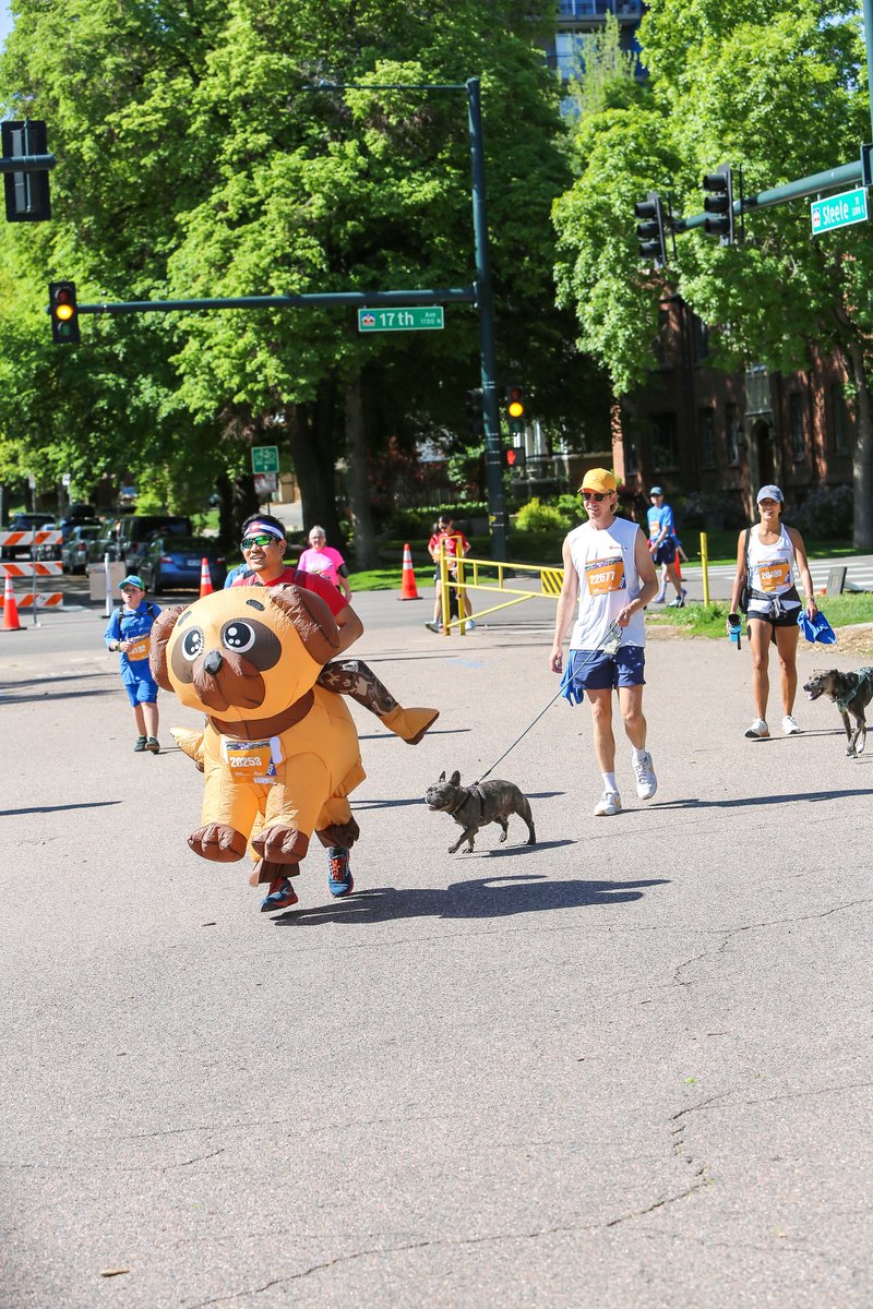 runcolfax's tweet image. Who else runs with their 4 legged friend?!?!

#RunColfax #RunWithDogs #Running