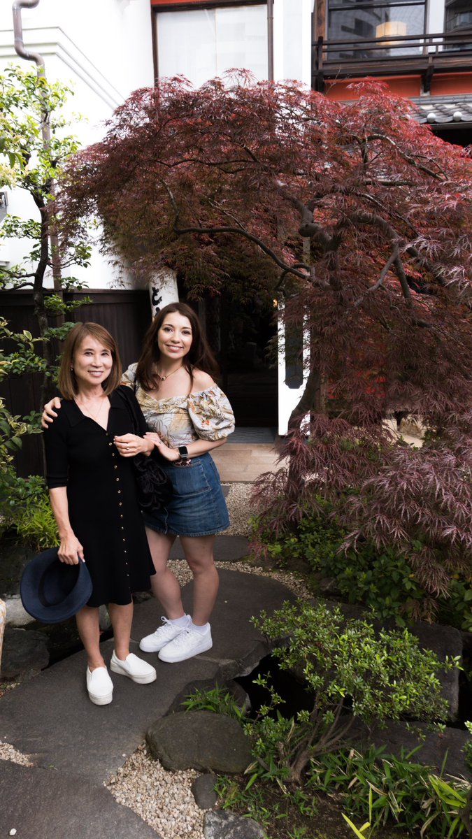 Same cheeks, same legs, same shoes. 

Tofu post on the Substack this week, heavily influenced by the mater ♥️