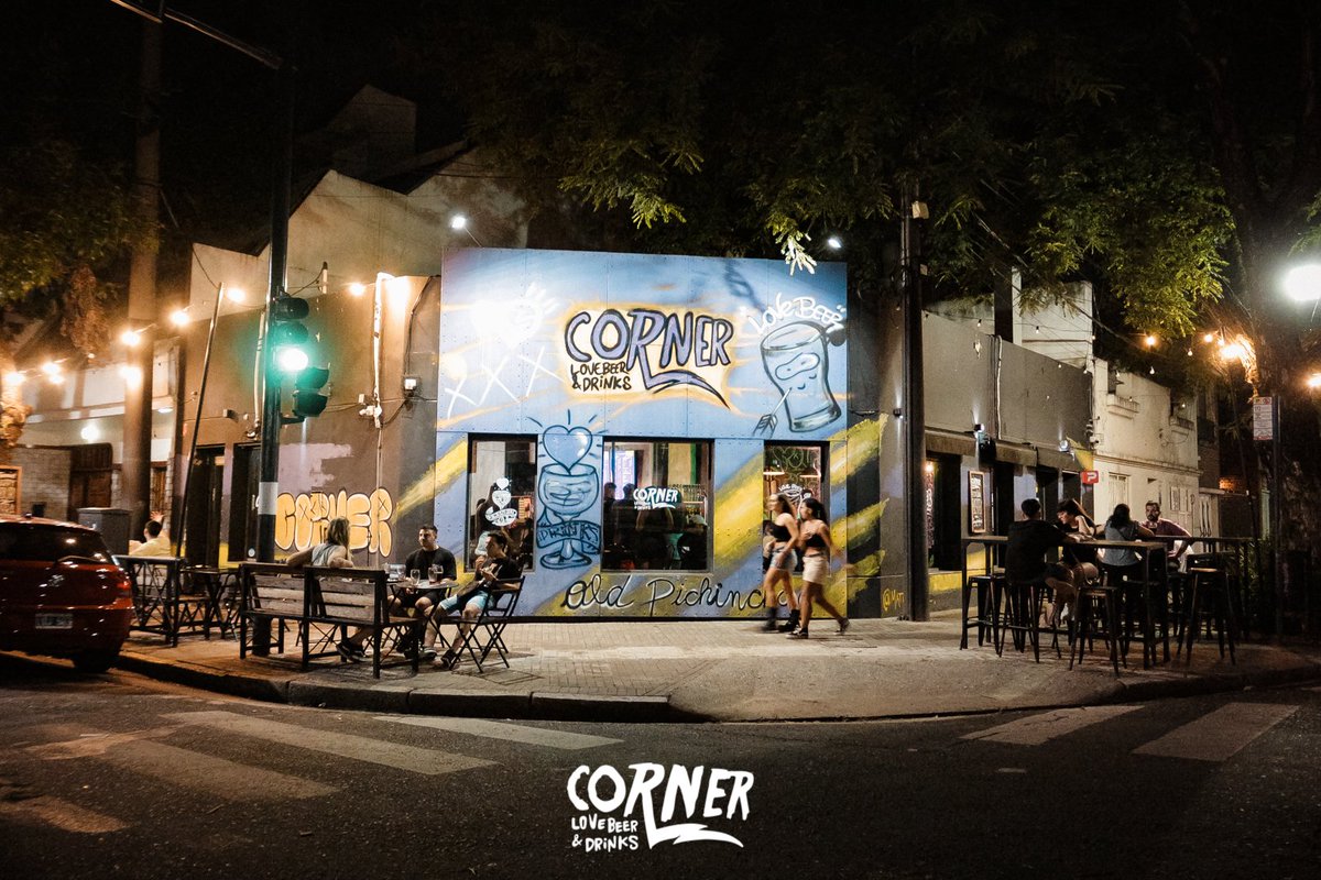 Gente joven, seguidores de Morfar, que quieren festejar cumpleaños…
Los amigos de CORNER PICHINCHA tienen unas promos bárbaras.

* 20%OFF en TODAS las Pizzas 

* Cada 10 invitados te regalan una Pizza