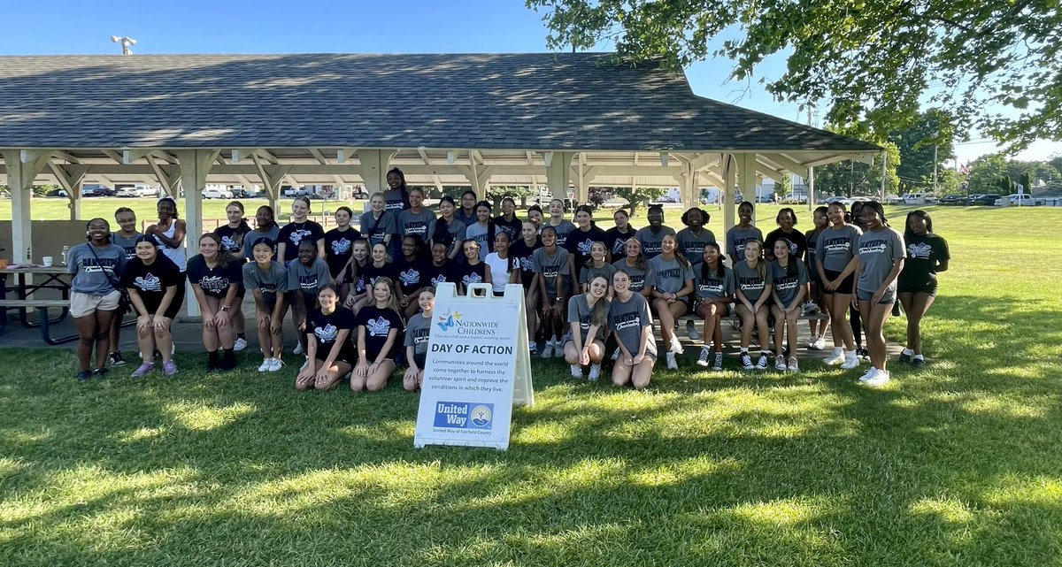 PHSN_Cheer's tweet image. Panther Cheer is out in the community today with United Way! Come see us at Victory Park from 10-12 ☀️ 🐾  @PNAthletics