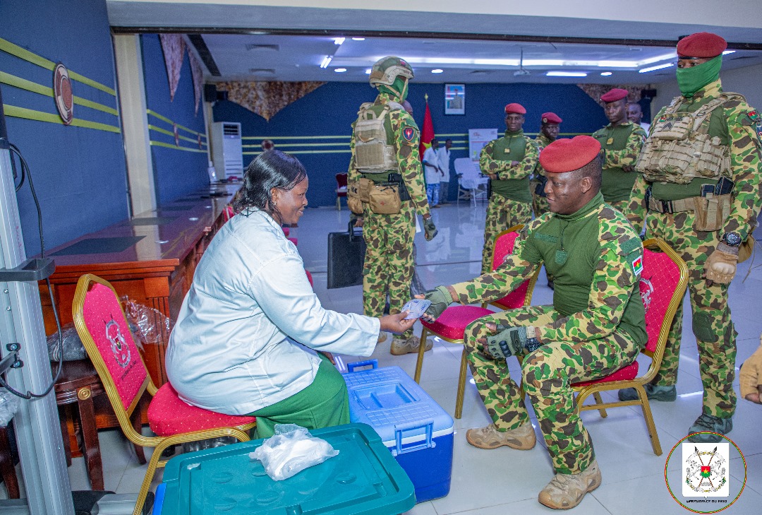 En cette Journée mondiale du donneur de sang, je salue les efforts du Centre national de transfusion sanguine (CNTS), des associations de promotion du don de sang et des donneurs bénévoles qui œuvrent à garantir la disponibilité du sang et des produits sanguins dans les hôpitaux