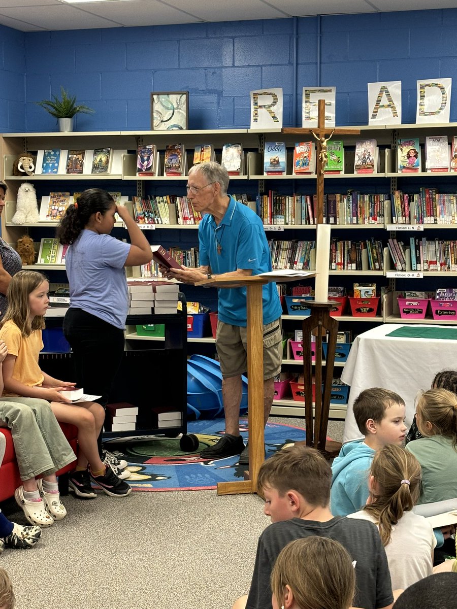 Ronalda Mckenna (@ronaldamckenna) on Twitter photo So grateful for Deacon Louis who always comes to share in the events at our school! Yesterday he helped us with our Gr 4 Bible liturgy where our Gr 4s received their very own Bible! <a href="/StPhilipOCSB/">St. Philip School</a> <a href="/ocsbRE/">@ocsbRE</a> <a href="/OttCatholicSB/">Ottawa Catholic School Board</a> So grateful for Deacon Louis who always comes to share in the events at our school! Yesterday he helped us with our Gr 4 Bible liturgy where our Gr 4s received their very own Bible! <a href="/StPhilipOCSB/">St. Philip School</a> <a href="/ocsbRE/">@ocsbRE</a> <a href="/OttCatholicSB/">Ottawa Catholic School Board</a>