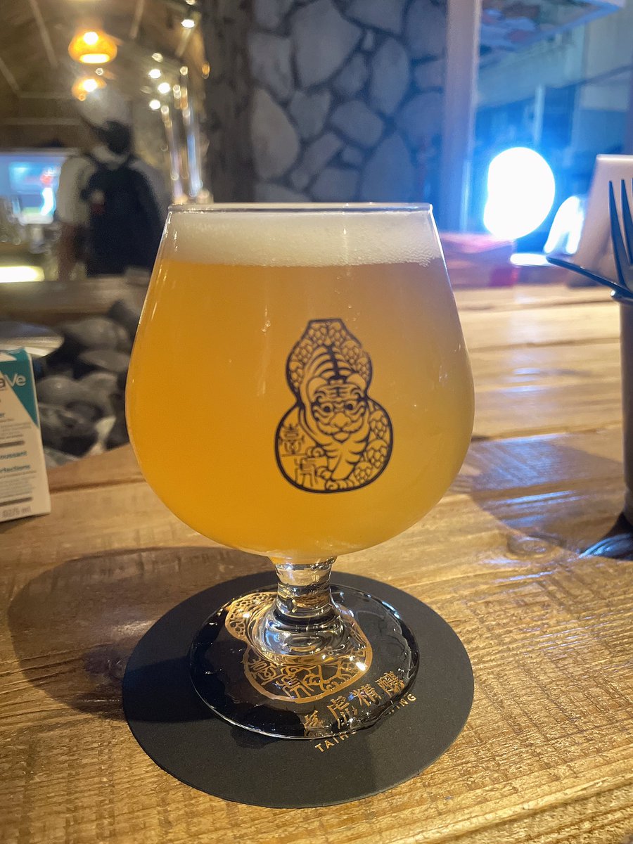 西門町週末愉快！ 乾杯🥃
台🐯虎 https://t.co/CLJEgUO8OE