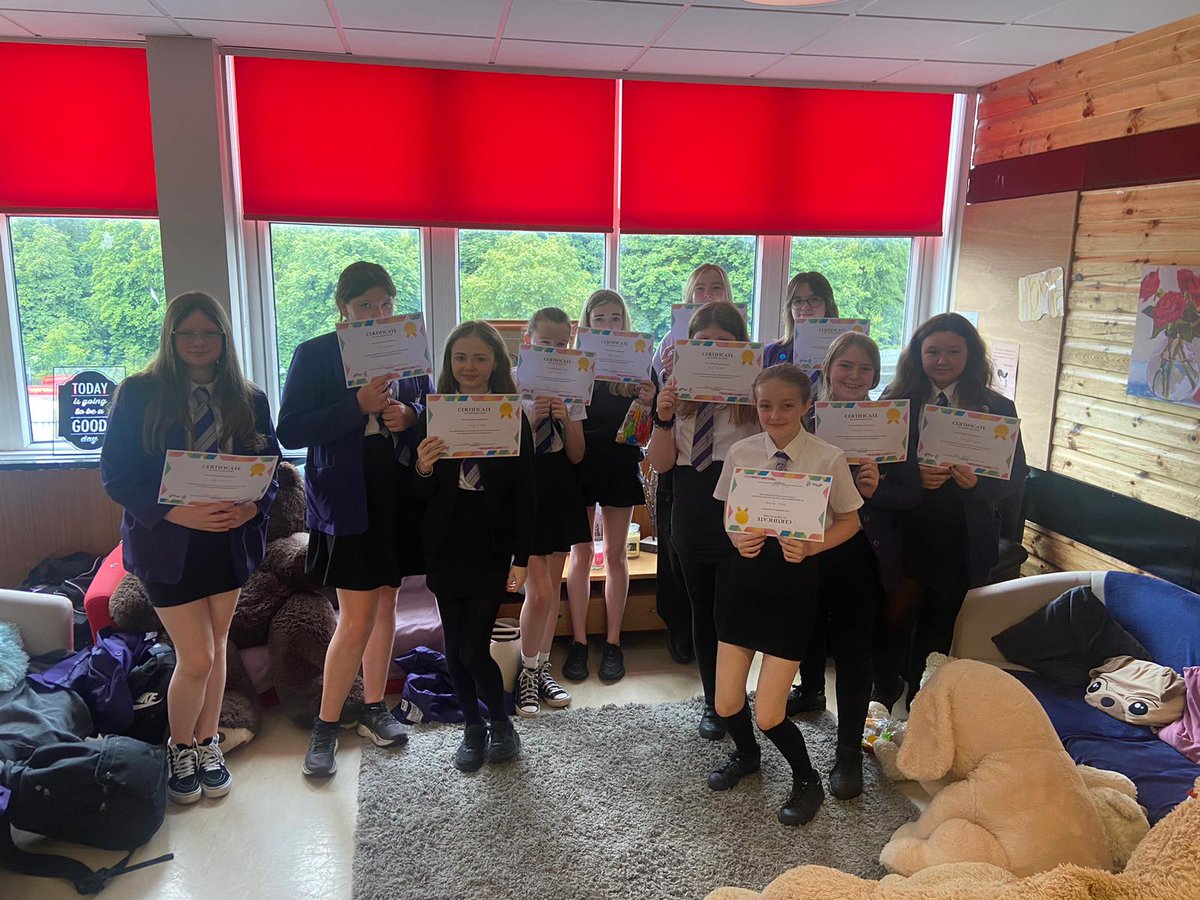 NLCYouthwork (@nlcyouthwork) on Twitter photo 🤩 Congratulations to these lovely young people from <a href="/OLHSMotherwell/">OLHSMotherwell</a> <a href="/braidhurst/">braidhursthighschool</a> who completed their Living Life To the Full courses this week 🤩
#ThisIsYouthWork #BecauseOfCLD <a href="/LLTTFYP/">LLTTFYP</a> <a href="/LLTTFNEWS/">LivingLifetoTheFull</a> 🤩 Congratulations to these lovely young people from <a href="/OLHSMotherwell/">OLHSMotherwell</a> <a href="/braidhurst/">braidhursthighschool</a> who completed their Living Life To the Full courses this week 🤩
#ThisIsYouthWork #BecauseOfCLD <a href="/LLTTFYP/">LLTTFYP</a> <a href="/LLTTFNEWS/">LivingLifetoTheFull</a>