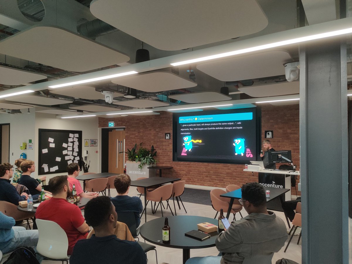 Go Meetup Manchester this week was a success! 

Thanks to <a href="/janis_horsts/">Jānis Horsts</a> for giving a talk on From Gopher Tears to Cheers: <a href="/EarthlyTech/">Earthly Technologies</a>  to the rescue!

We had a few new people join us this time and had a great time getting to know them and sharing their journey with Go. 
#go