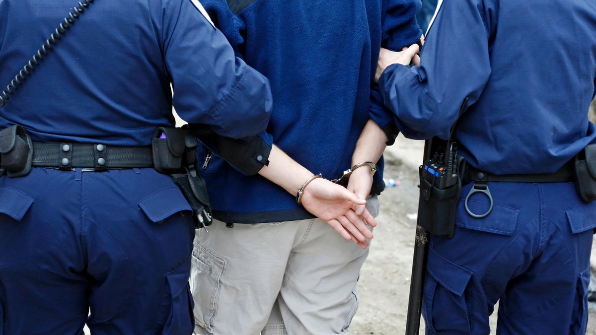 bcblawgroup's tweet photo. What To Do If You're #Arrested via @LawInfo: https://t.co/g4rISphG4R

Contact us today for your free consultation. If we can help you, even if it's just to answer a question, call our office anytime at (949) 679-4250. We're here for you!

#Irvine #OrangeCounty #Lawyer #Attorney https://t.co/KxAU6y8Wrm
