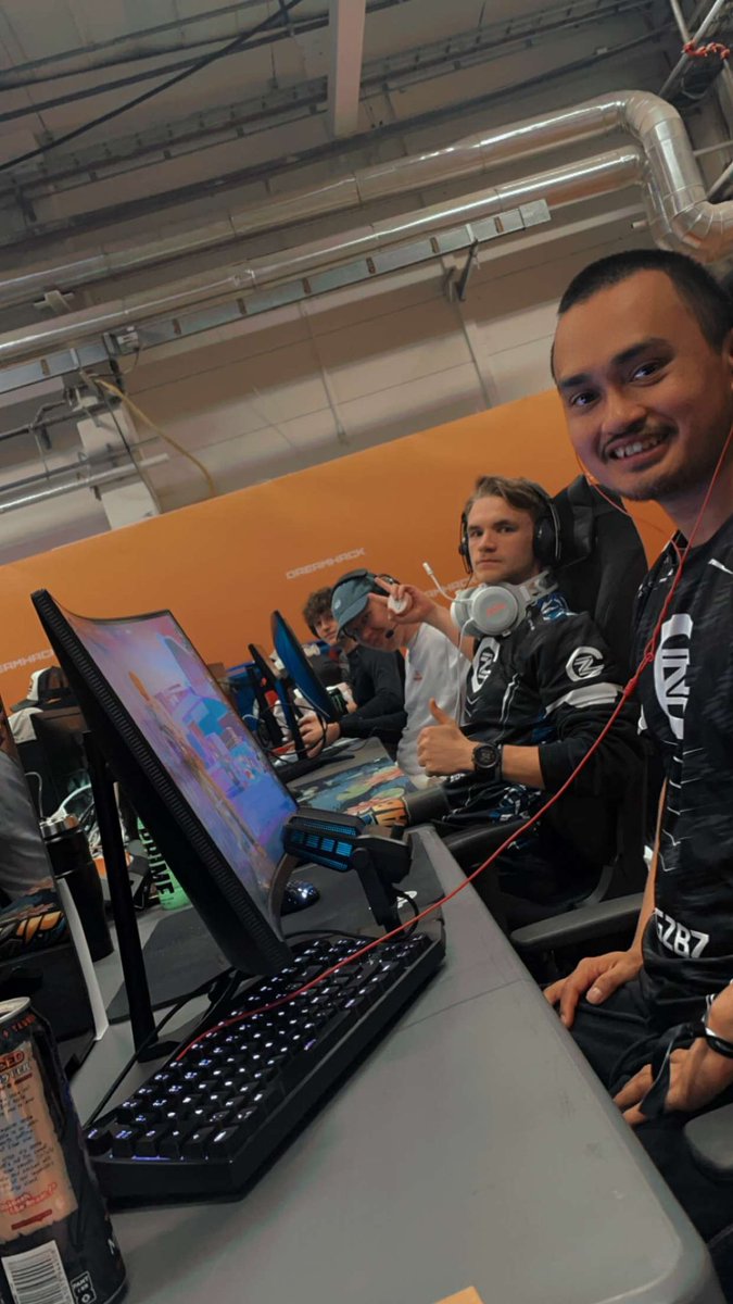 oansvarig tweet media