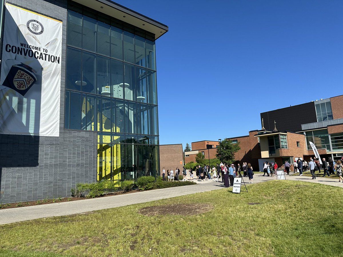 University of Waterloo (@uwaterloo) on Twitter photo Another perfect day to become a #UWaterlooAlumni.
Congratulations to all of the <a href="/WaterlooSci/">Waterloo Science</a> graduates crossing the stage today, you made it! 💙
#UWaterlooGrad 🖤💛 Another perfect day to become a #UWaterlooAlumni.
Congratulations to all of the <a href="/WaterlooSci/">Waterloo Science</a> graduates crossing the stage today, you made it! 💙
#UWaterlooGrad 🖤💛