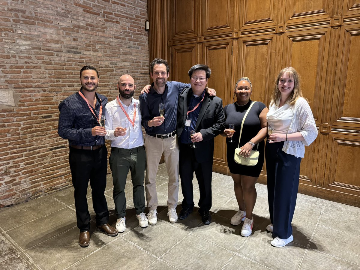 Christoph Maack (@christophmaack) on Twitter photo Very proud of my group <a href="/LabMaack/">Maack Lab</a> with <a href="/DavidWeissmanm/">David Weissman</a> winning poster award at #ISHR-ES2024 and him &Anton Xu travel awards! Great talk also by Vasco Sequeira & poster presentations by Elsie Kajese, Katharina Ermer &Sarah Puhl! <a href="/ISHR_ES/">ISHR European Section</a> <a href="/ISHR_ECI/">ISHR International ECI Committee</a> <a href="/IshrMci/">MCI-ISHR</a> <a href="/JMCCardiology/">Journal of Molecular and Cellular Cardiology</a> <a href="/JMCCPlus/">JMCC Plus</a> Very proud of my group <a href="/LabMaack/">Maack Lab</a> with <a href="/DavidWeissmanm/">David Weissman</a> winning poster award at #ISHR-ES2024 and him &Anton Xu travel awards! Great talk also by Vasco Sequeira & poster presentations by Elsie Kajese, Katharina Ermer &Sarah Puhl! <a href="/ISHR_ES/">ISHR European Section</a> <a href="/ISHR_ECI/">ISHR International ECI Committee</a> <a href="/IshrMci/">MCI-ISHR</a> <a href="/JMCCardiology/">Journal of Molecular and Cellular Cardiology</a> <a href="/JMCCPlus/">JMCC Plus</a>