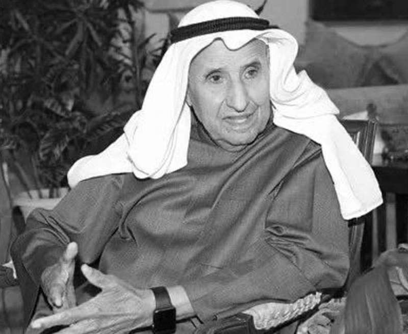 رحم الله العم طارق البراك وأسكنه فسيح جناته..
عرفته طيب المعشر صادقاً بكلمته ملتزماً بمبدأه..
رحمك الله وغفر لك أيها العم الفاضل.