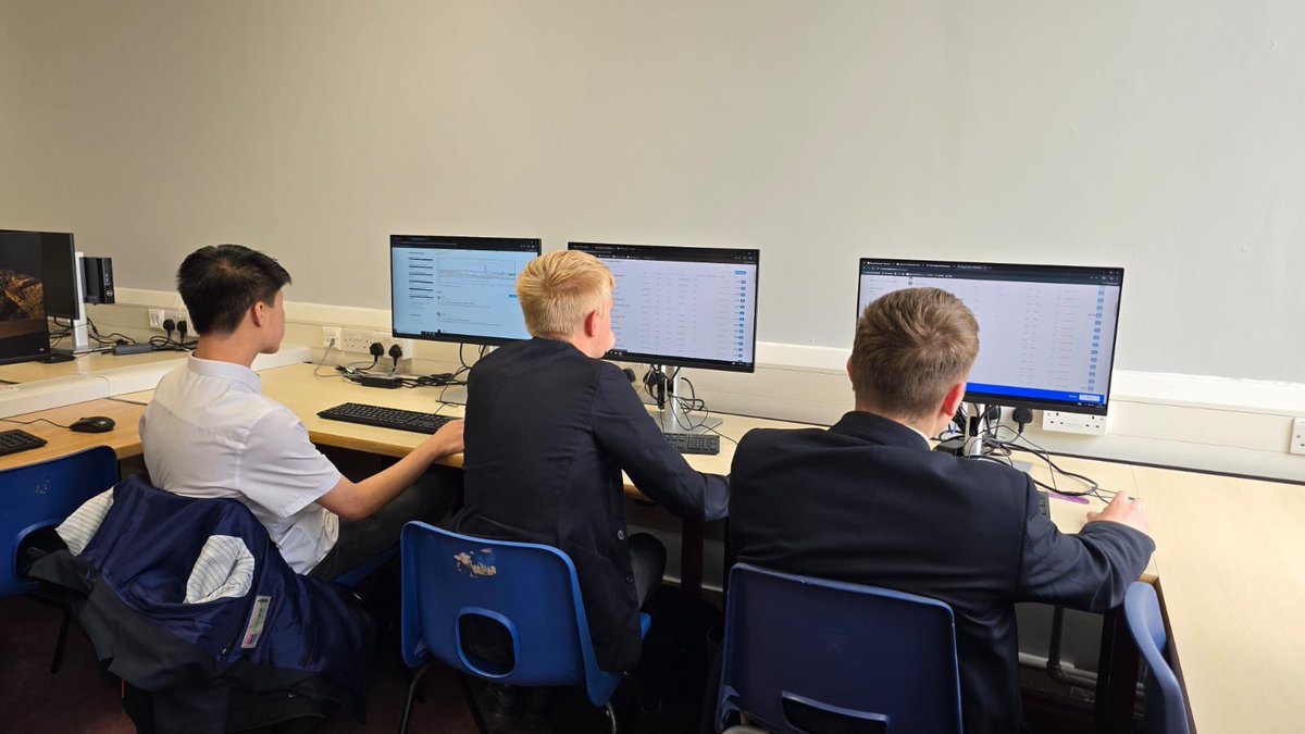 KJAR Business tweet media