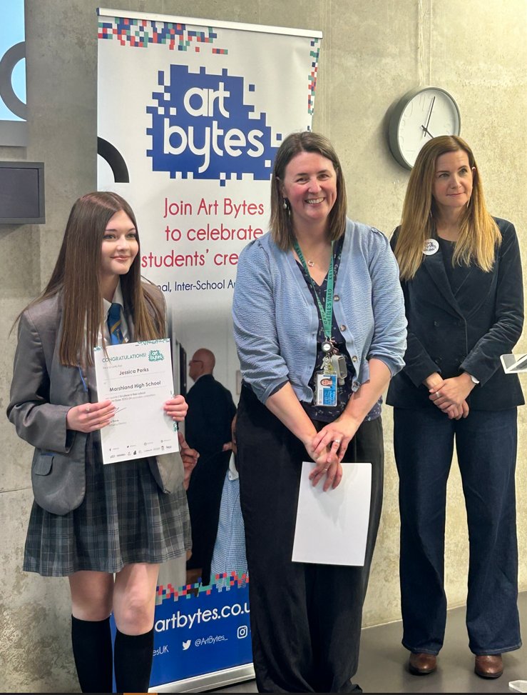 MarshlandHS's tweet image. Y9 entered the Art Bytes competition. Yesterday, at Kettle&apos;s Yard Cambridge,  certificates were given out to the winning students. Jessica went along to collect her certificate &amp;amp; had the opportunity to look round the Art collections of Kettle&apos;s Yard. #MHS #Artbytes #kettlesyard