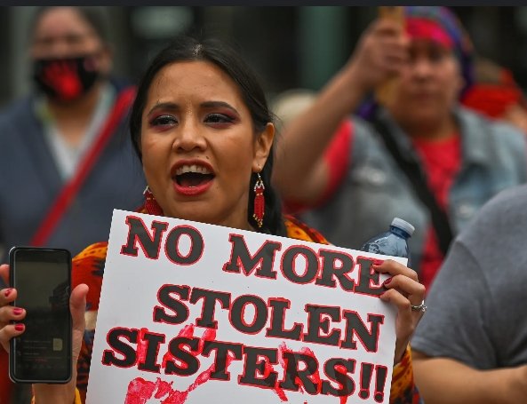 MrSpiritsRaven's tweet image. #MMIW is something that doesn't get talked about in #America. 

There are so many #marginalized #populations of #humanbeings on this #Planet 👉🏿 The #Homeless The #Veterans The #Poor The #MantallyIll All #PeopleOfColor The #HumanTrafficked The ENTIRE Global #FemalePopulation 👈🏿