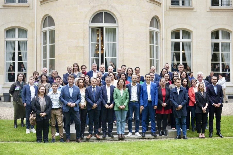 yjadot's tweet image. Unité, Responsabilité !

Des solutions pour les difficultés du quotidien et pour les grands défis du pays !

#FrontPopulaire