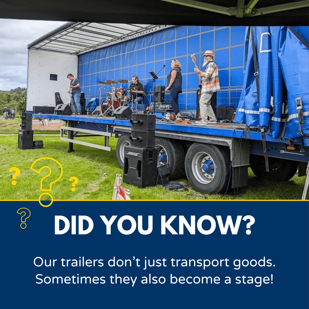 gregorydist's tweet image. Did you know our trailers don&apos;t just transport goods? They can also become a stage! Here is one of our Craib trailers doing just that at a local fundraising event in Ellon, Aberdeenshire. 

#SupportingLocalCommunities #FridayFact #DeliveringWinners