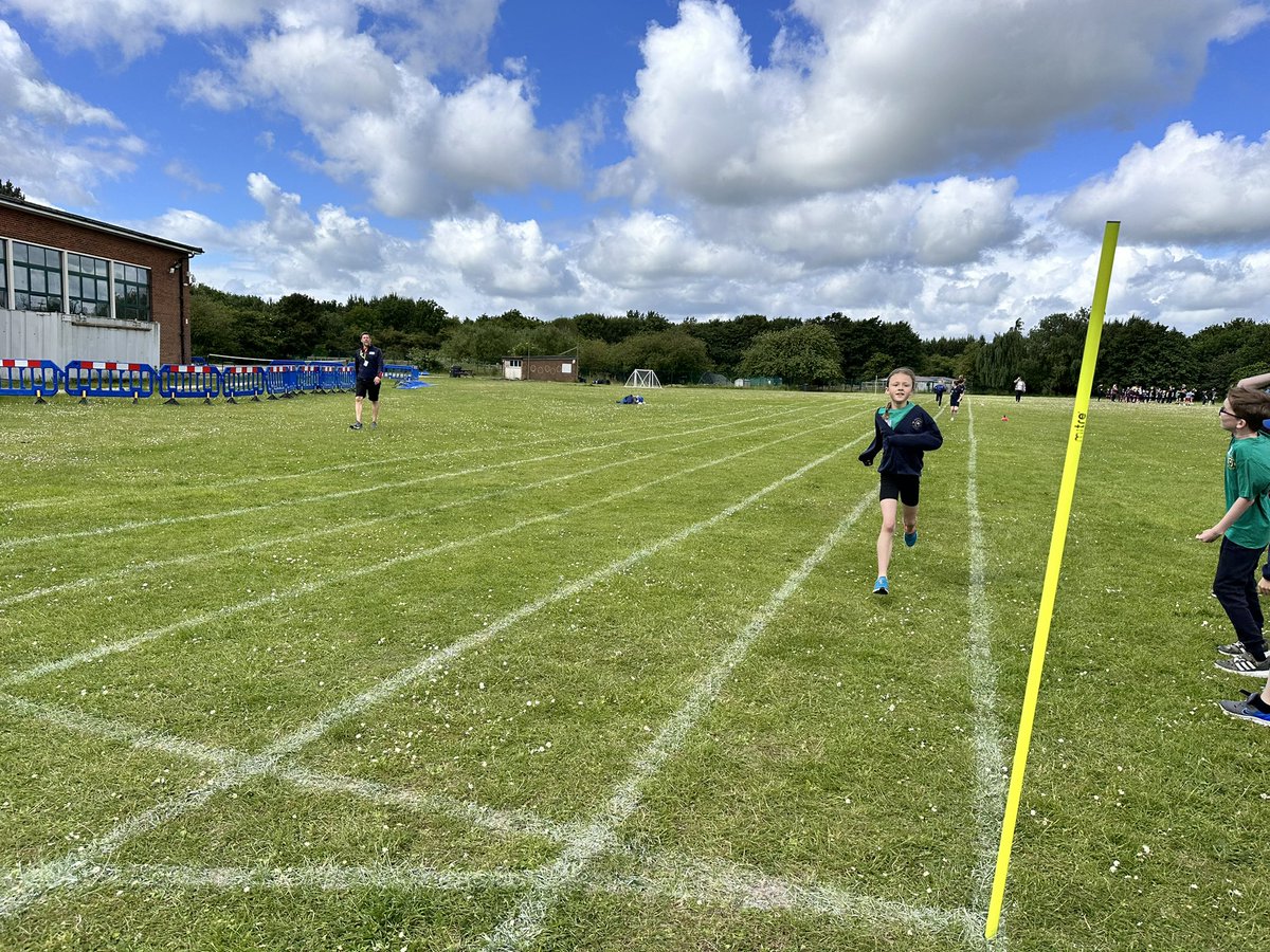 Etonbury PE (@etonburype) on Twitter photo Some action shots of today’s Year 3 and 4 event! 
<a href="/EtonburyAcademy/">Etonbury Academy</a> Some action shots of today’s Year 3 and 4 event! 
<a href="/EtonburyAcademy/">Etonbury Academy</a>