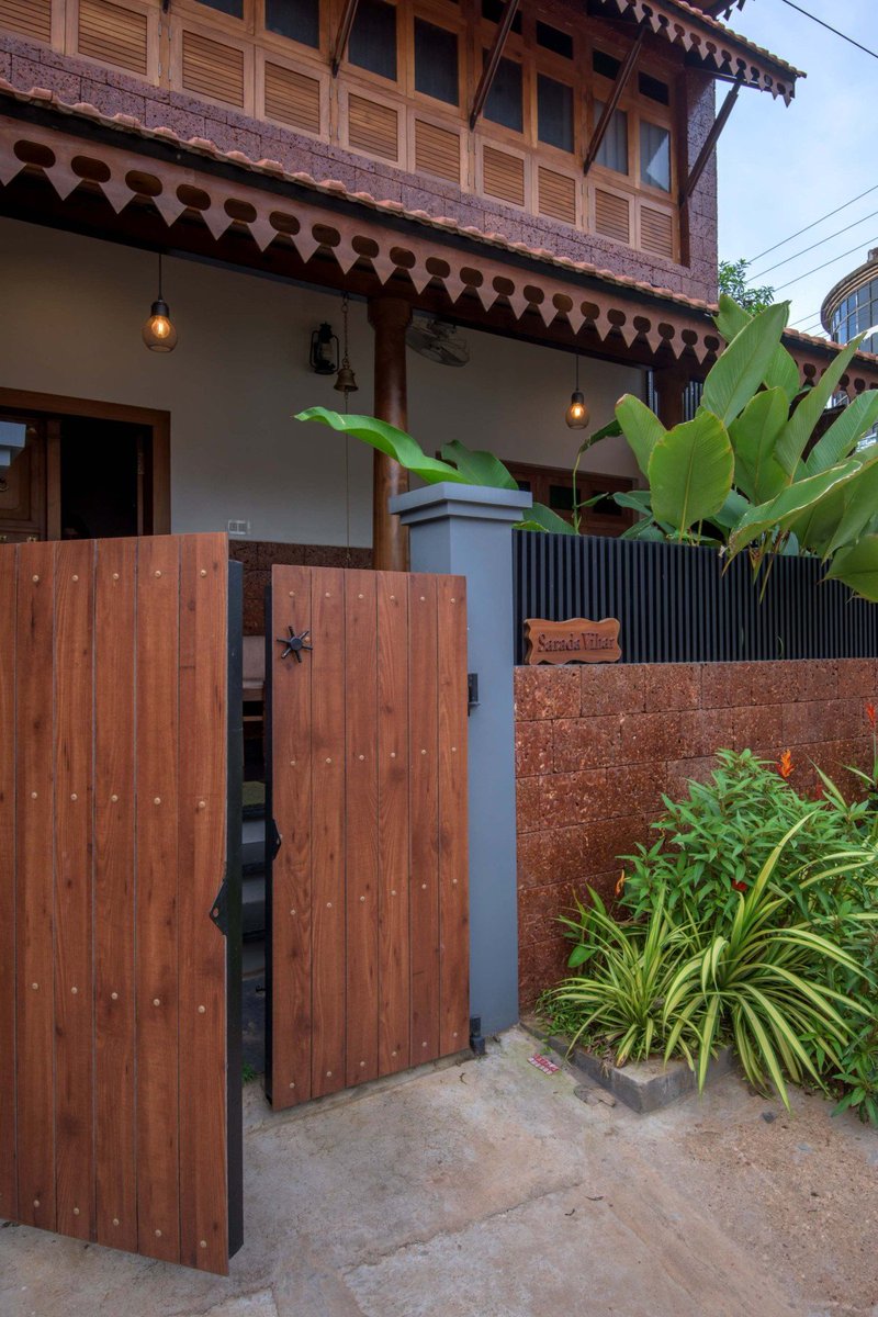IndicAesthetics's tweet image. Sarada Vihar by 7th hue studio in Kerala, India.