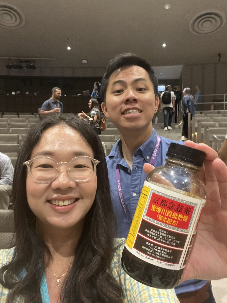 This is what Singaporean/Malaysian solidarity sometimes looks like: I lost my voice and <a href="/KevinWee90/">Kevin Wee 黃克文</a> brought me his own bottle of nin jiom #outlier2024