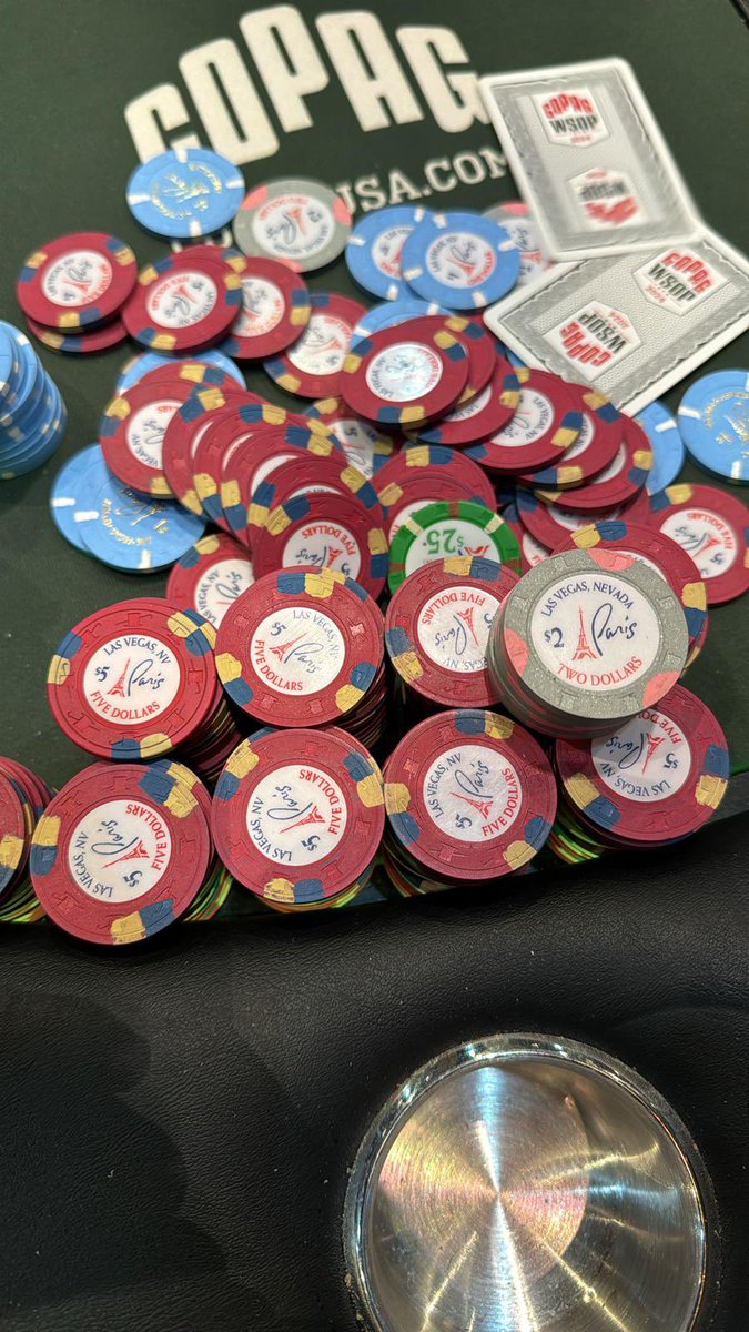 Primeros 11 dias por el desierto , muy poco torneo jugado, un itm y un landmark de 2k conseguido y muchas muchas horas de cash con muy buenas sensaciones (y runeando bien que siempre se agradece)
Este finde comienza la acción seria con el 1500$ monsterstack. (1/2)