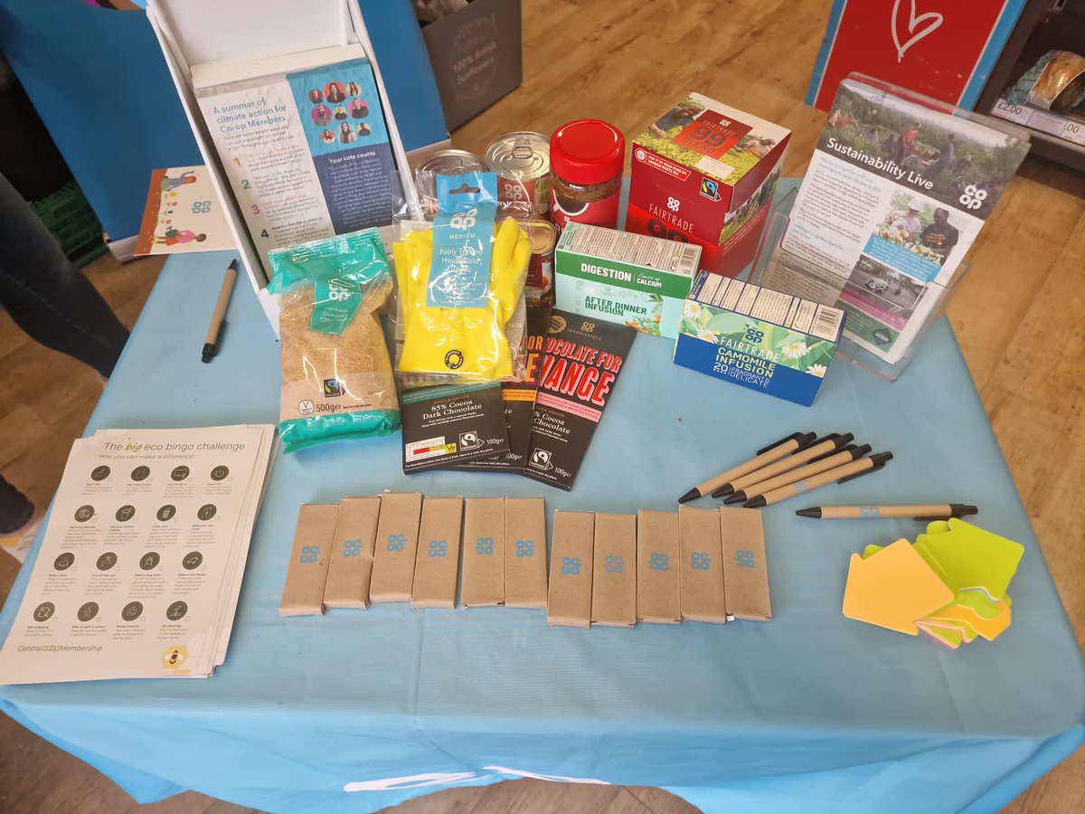 CampbellNaomh's tweet photo. Great @coopuk Sustainability Live in #Newmarket with @SpawnySteve. We encouraged customers &amp; member owners to make swaps to support the environment: consider #Fairtrade products, recyle #softplastic not landfill &amp; they took away seedcards with ideas to support #SwapTogether 🌱 https://t.co/8bYSVep9fX