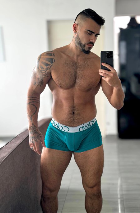 Buenos días! https://t.co/SCzUc4EzPD