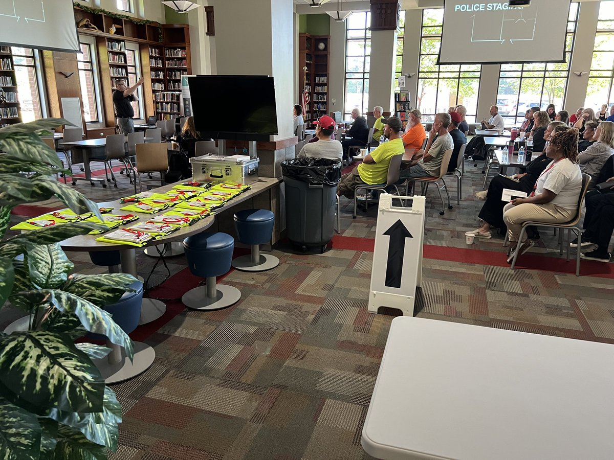 Melinda Lasky (@melinda_lasky) on Twitter photo Expanding our reunification abilities and practices today. Thankful for this giant team and the I Love You Guys Foundation. #Y115StudentServices <a href="/EmmaKMcGuire/">Emma McGuire</a> <a href="/HeatherDiverde/">Heather DiVerde</a> Expanding our reunification abilities and practices today. Thankful for this giant team and the I Love You Guys Foundation. #Y115StudentServices <a href="/EmmaKMcGuire/">Emma McGuire</a> <a href="/HeatherDiverde/">Heather DiVerde</a>