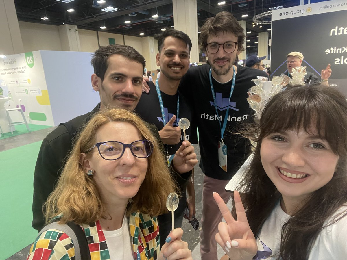 A lot of rush for the lollipops. 

#winonline #WCEU