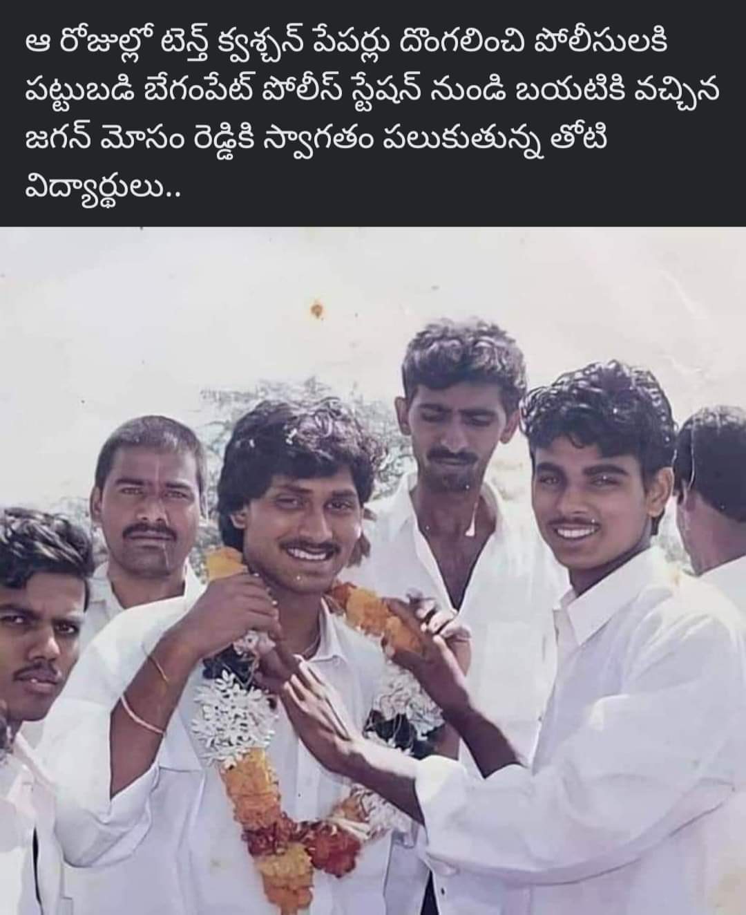 GQCcJyxaQAAl3VR?format=jpg&name=large