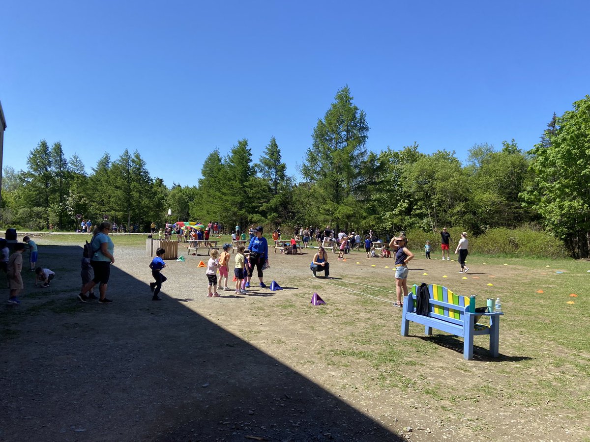 Another Sports Day in motion <a href="/MQWSchool/">MQW School</a> students, teachers, parent volunteers. 450 + people having fun all at once ❤️