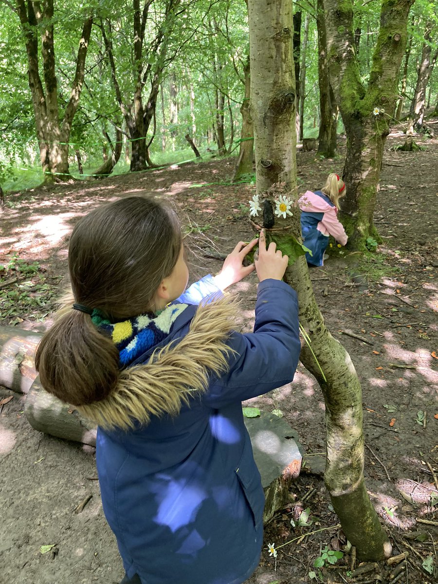 PipersForestSch's tweet image. Year 3 #pipersprep day continues with mud! #forestfun #pipersgrounds