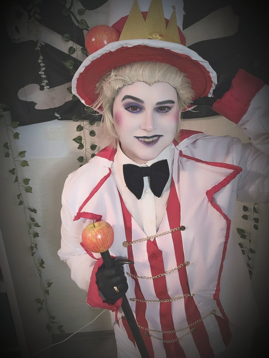 EinsZack's tweet photo. My Lucifer Cosplay is ready!!! I love it! Also still have time until the next Convention. So that's nice too xD. #lucifermorningstar #lucifer #hazbinhotel #cosplay https://t.co/AChG8jSdHg