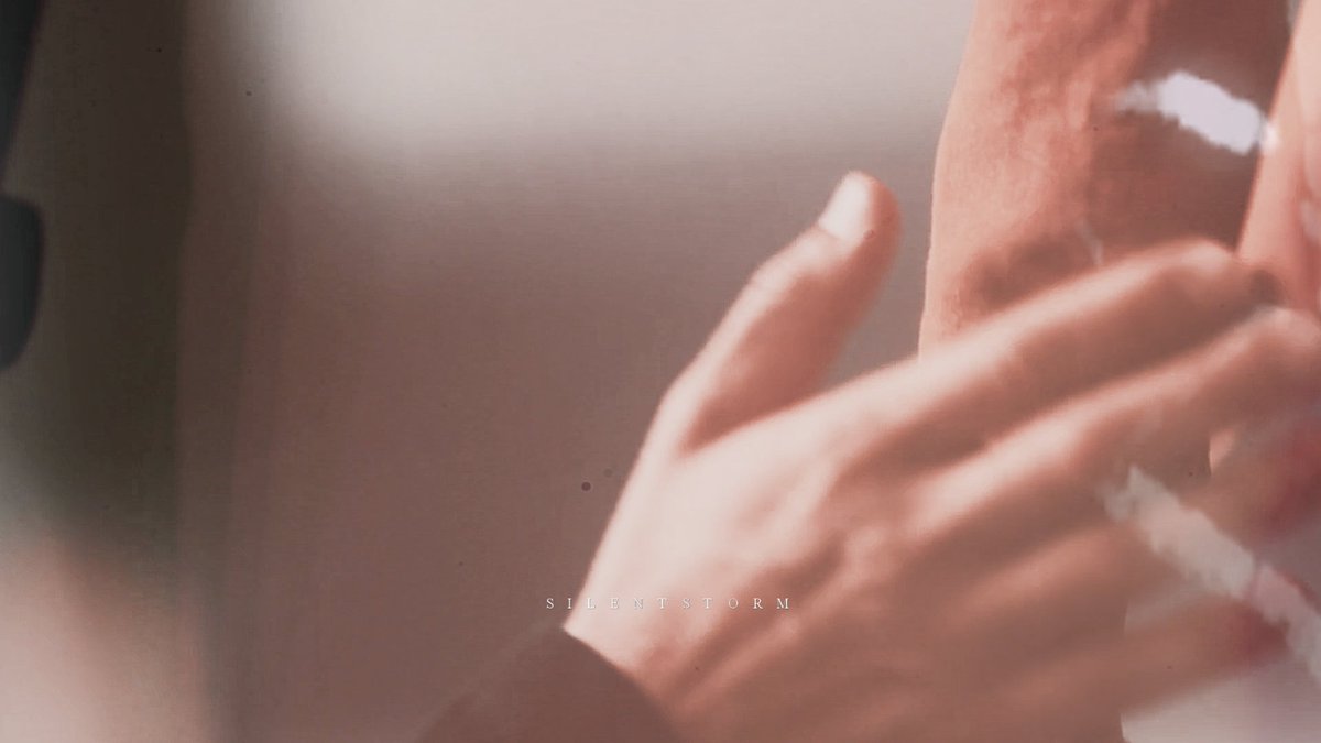 Silent88Storm's tweet image. new edit here👇👇

james&amp;amp;ruby | don&apos;t blame me

youtu.be/JyT5BldQIig

#maxtonhall #rubyjames #MaxtonHall