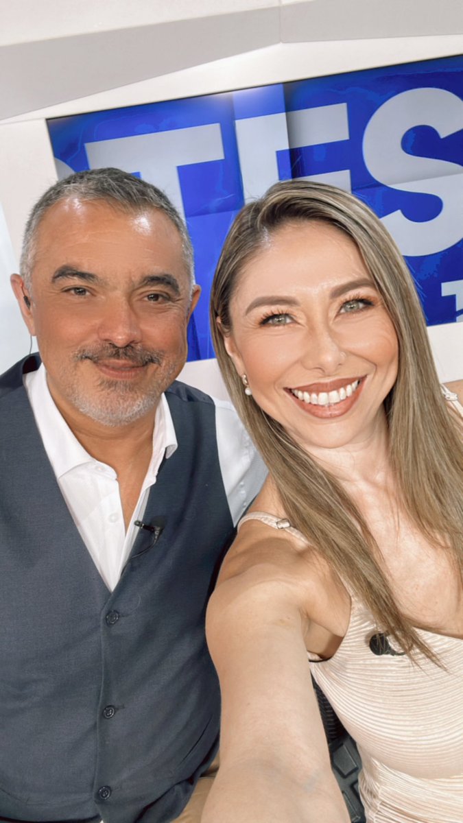 ¡Feliz cumpleaños <a href="/RosanoffCarlos/">Carlos Rosanoff</a> !

Hoy celebramos a una persona increíble, tanto en el trabajo como fuera de él. Tu dedicación, entusiasmo y compañerismo hacen que cada día en <a href="/TelediarioBajio/">Telediario Bajío</a> sea mejor. Que este nuevo año te siga trayendo mucho éxito, 🥳🎂🎈