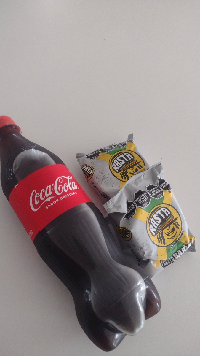 Me siento mal y me llega un pedido ya así:
❤️‍🩹