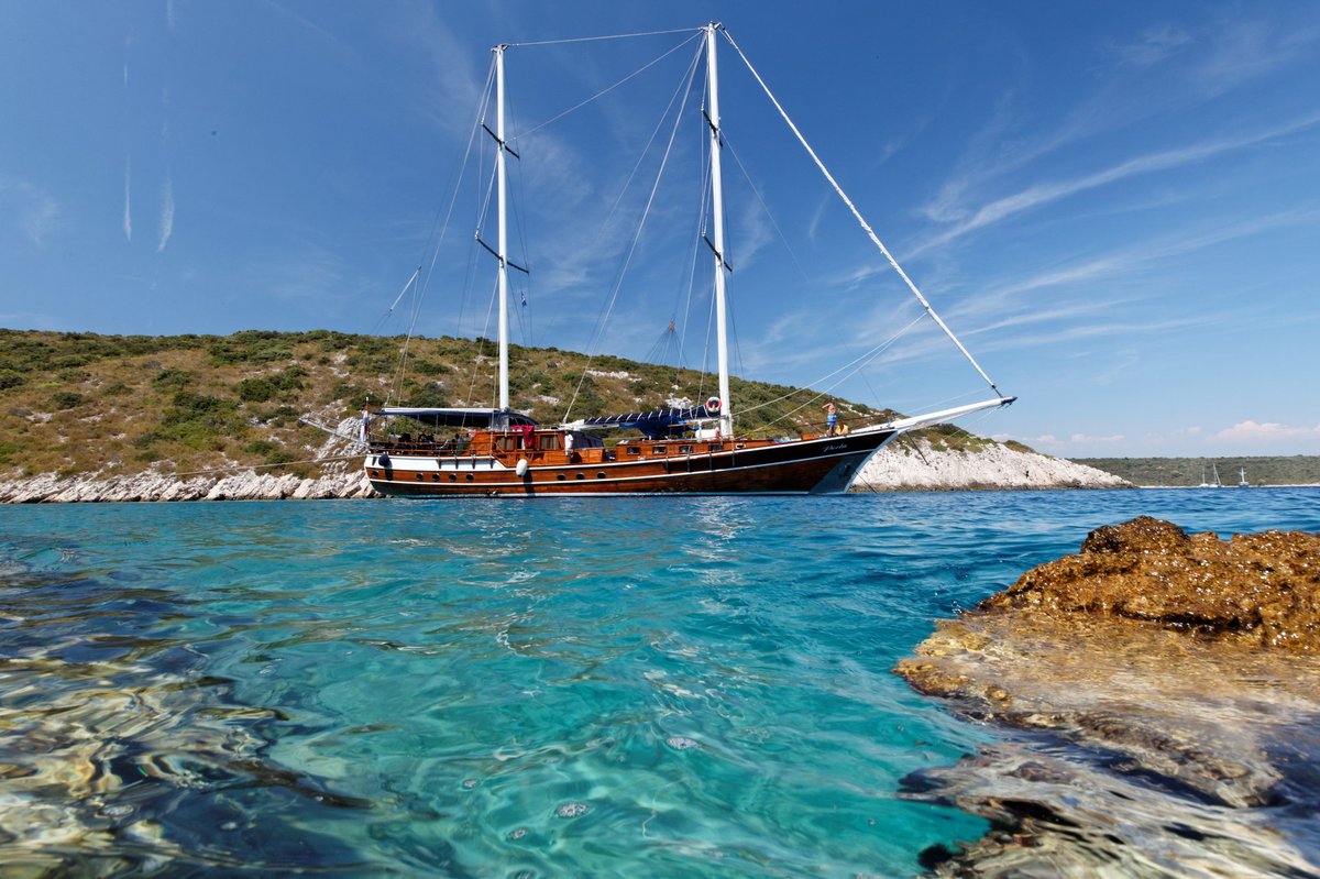 Peter Sommer (@sommertravels) on Twitter photo We've just had a cancellation on one of our #gulet #cruises in #Croatia, meaning we now have one cabin available on our Cruising the Coast of Dalmatia: from Ĺ ibenik to Zadar 7-14 Sept. Let us know if you're interested! <a href="/Croatia_hr/">Croatia Full of life</a> We've just had a cancellation on one of our #gulet #cruises in #Croatia, meaning we now have one cabin available on our Cruising the Coast of Dalmatia: from Ĺ ibenik to Zadar 7-14 Sept. Let us know if you're interested! <a href="/Croatia_hr/">Croatia Full of life</a>