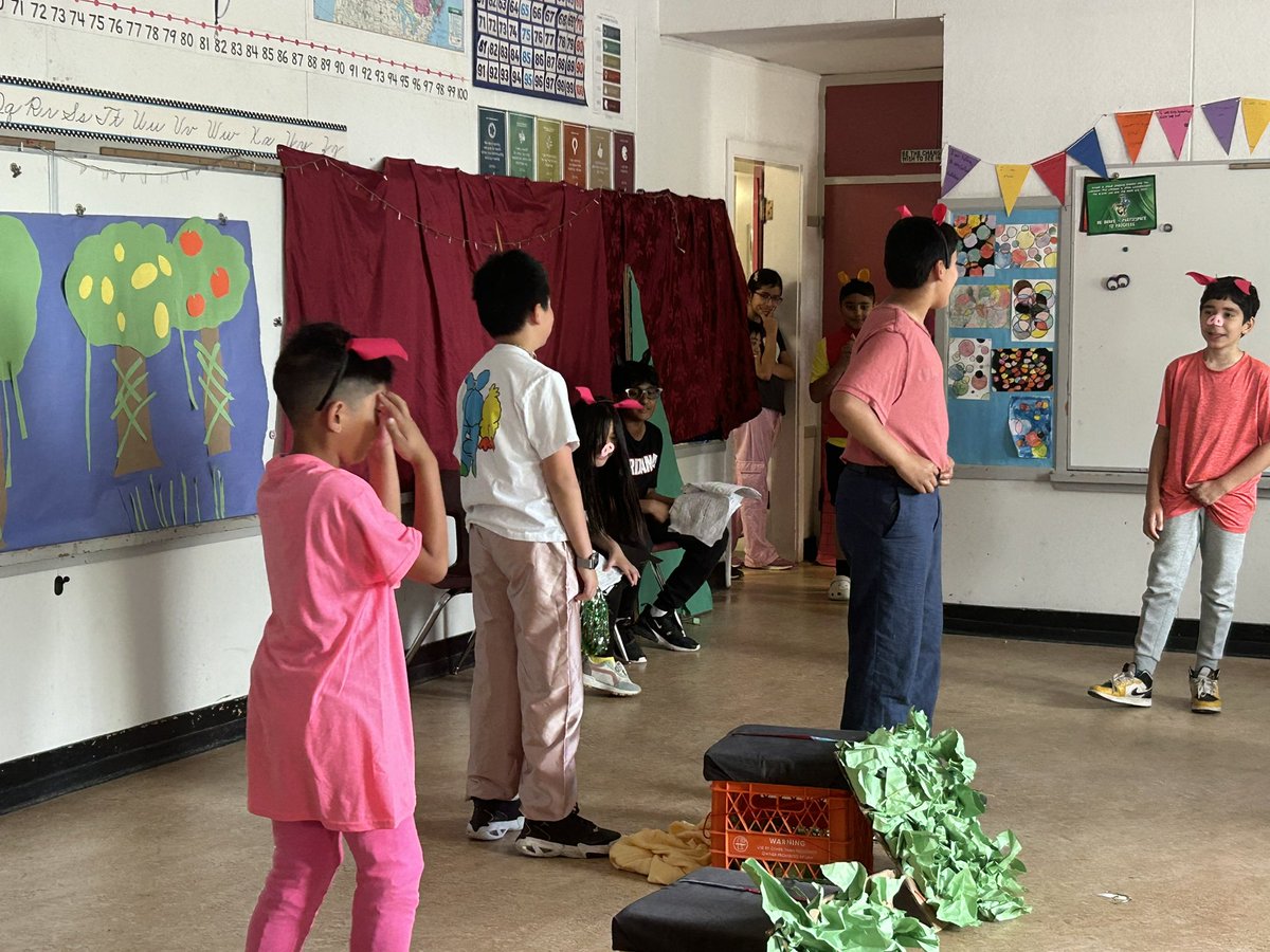 Second St. School tweet media