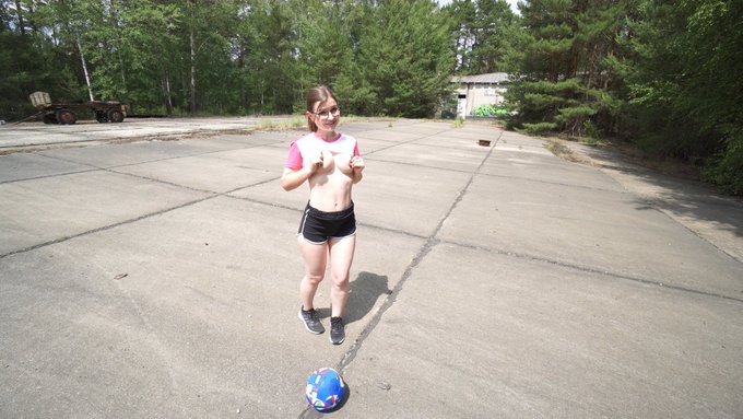 Hast du schon meine neuen #Videos gesehen?? 😋 Es dreht sich alles rund um die #EM. Ich heize dir schon<a href="/tag/videos"class="tags">#Videos</a><a href="/tag/em"class="tags"><span>#em</span></a><a href="/tag/spiel"class="tags"><span>#spiel</span></a><a href="/tag/europeanchampionship"class="tags"><span>#europeanchampionship</span></a>