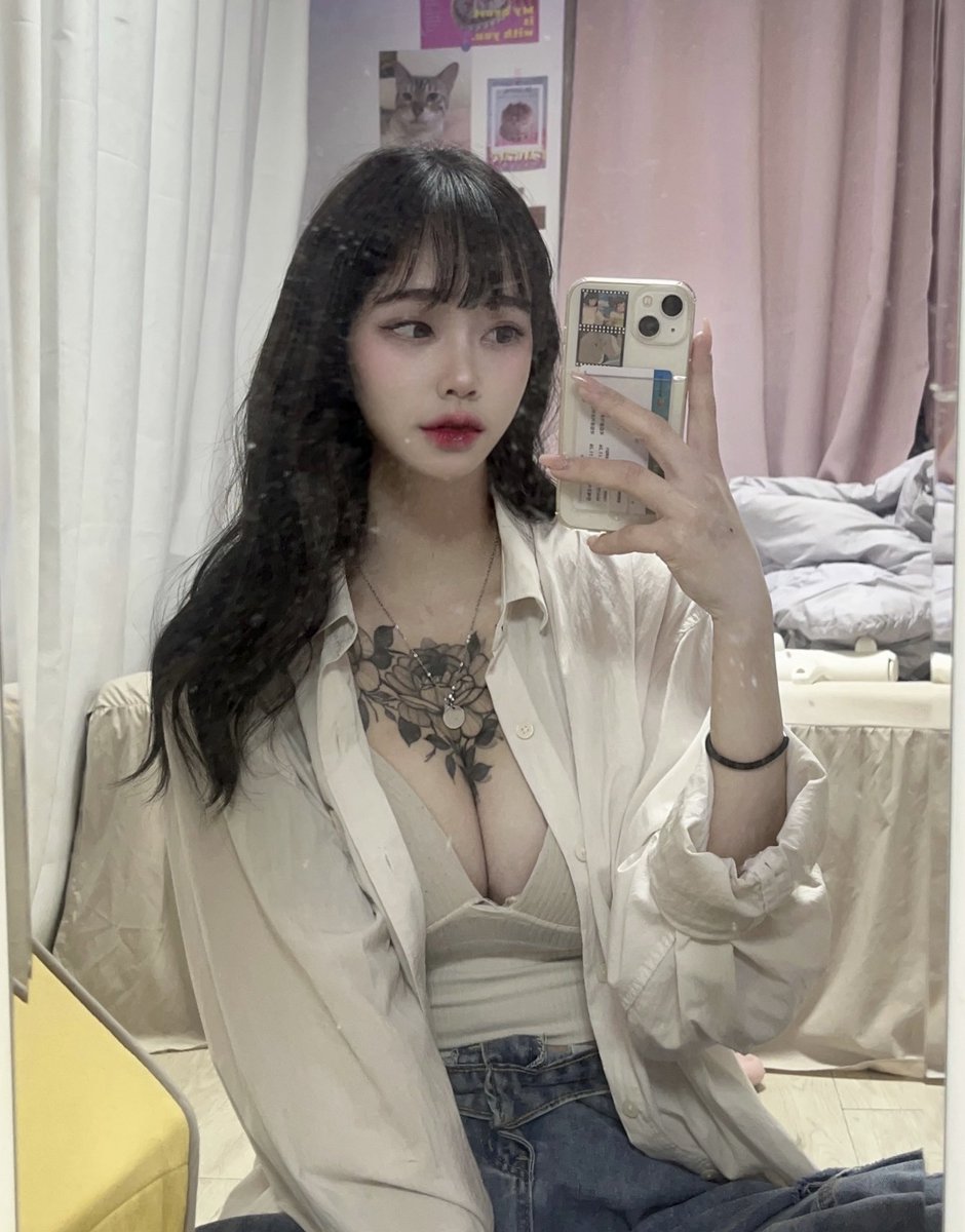 몸매자랑~
#섹시 #맘눌뎀