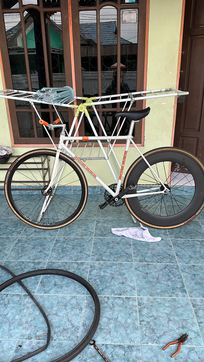 verry freddy tweet media