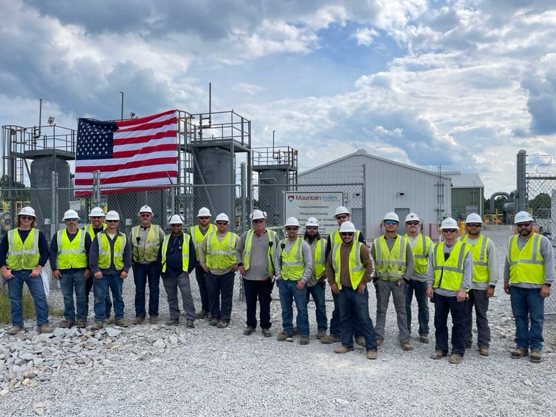 The Mountain Valley Pipeline entered service today after satisfying all applicable legal and regulatory requirements.

Read more: ir.equitransmidstream.com/news/news-deta…