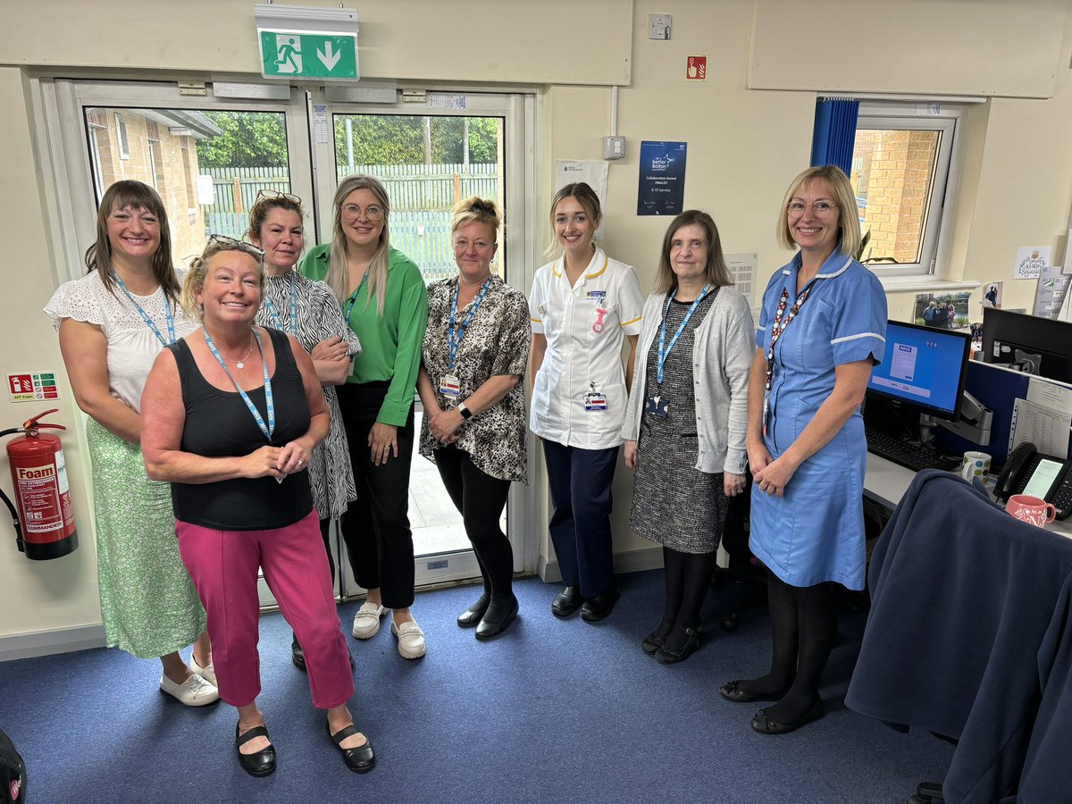 tyroneroberts2's tweet photo. Inspiring morning visiting the Tongue family hub. What a positive, inspiring, tenacious &amp; all round ‘Uber super team’ @boltonnhsft thank you for all you do https://t.co/Zw5kzbqbEV