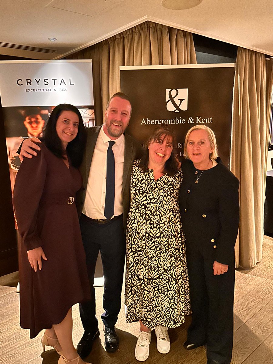 Reigate Travel tweet media