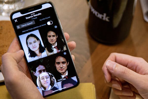 Watching Privacy tweet media