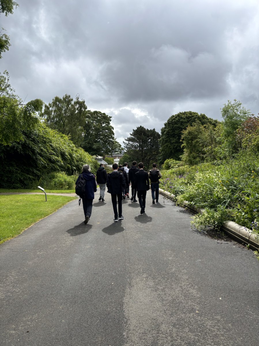 Great day out with our Partners and off course we had Pizza !
#Independentlifeskills 
<a href="/Liam_ENABLE/">Liam_ENABLE</a> 
<a href="/BishopbriggsAC/">Bishopbriggs Academy</a>