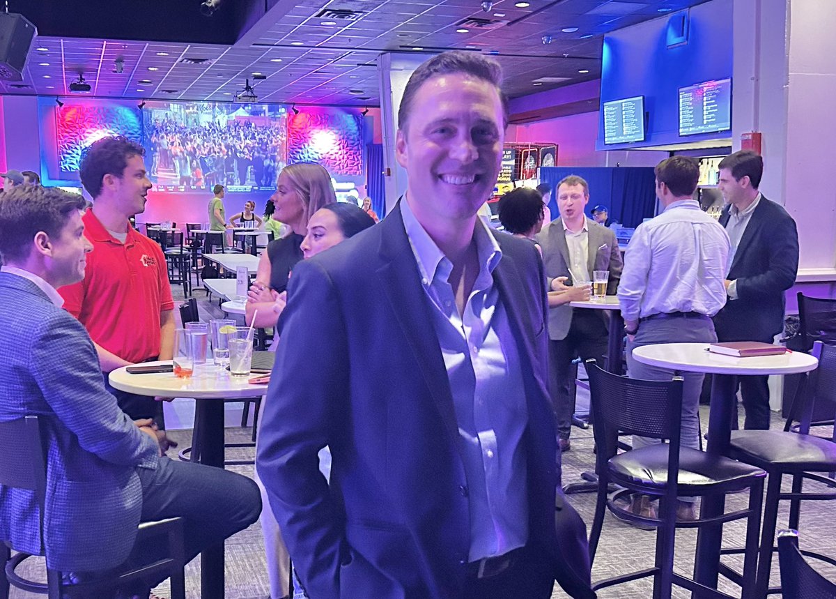 lexjohnstone's tweet image. After 4 years, it’s great to once again be hosting @WorldAdvisory’s monthly Small Business Networking events in DC!