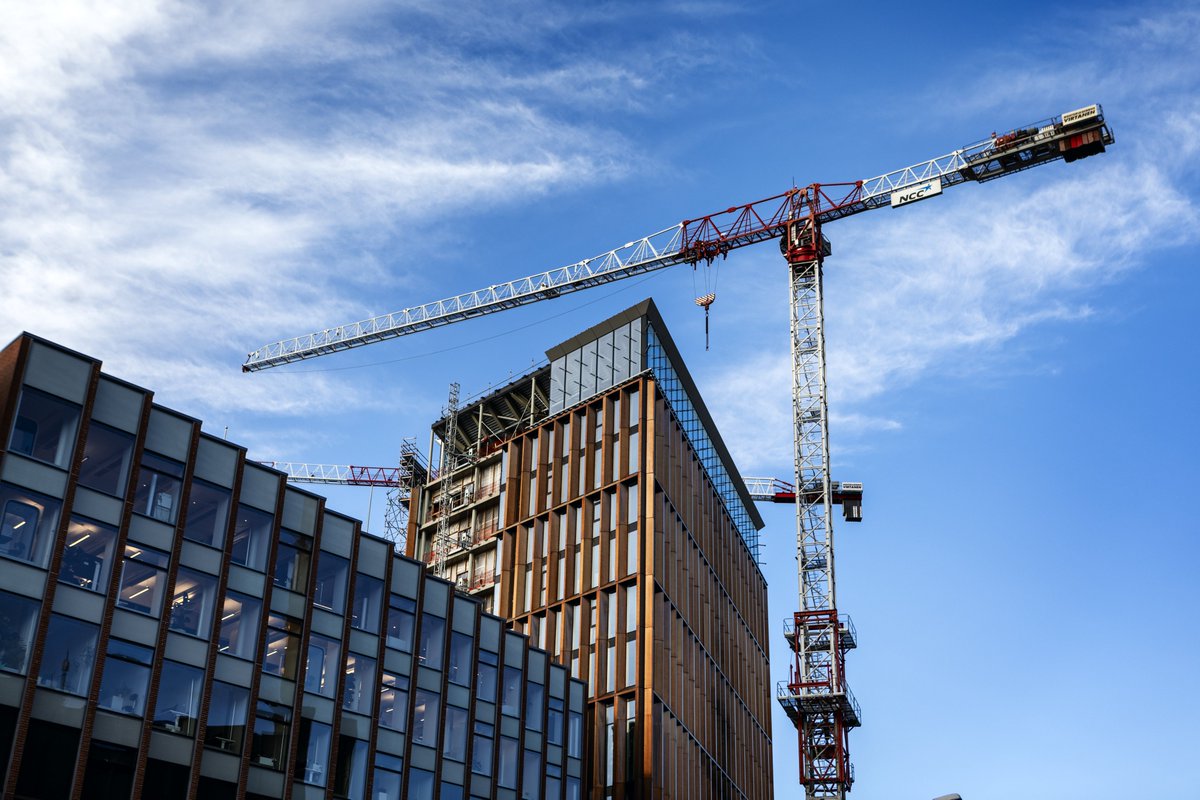 Rakentamislain korjaussarja on lähetetty tekniseen notifikaatioon ja löytyy TRIS-tietokannasta numerolla 2024/0310/FI. Airbnb:tä koskevan pykälän valmistelu jatkuu EPBD:n ja CPR:n implementoinnin yhteydessä <a href="/yministerio/">Ympäristöministeriö</a>. ym.fi/etusivu