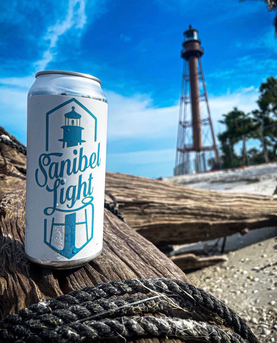 ☀️HAPPY FRIDAY!🍻⁣
Today we have the very talented duo 🎸⁣
Mo &amp; Mary Mac entertaining us from 5-8⁣
&amp; the very delicious⁣
🍗3D BBQ filling us up from 4-8!⁣
⁣
Tap Room Open 2-10! ⁣
⁣