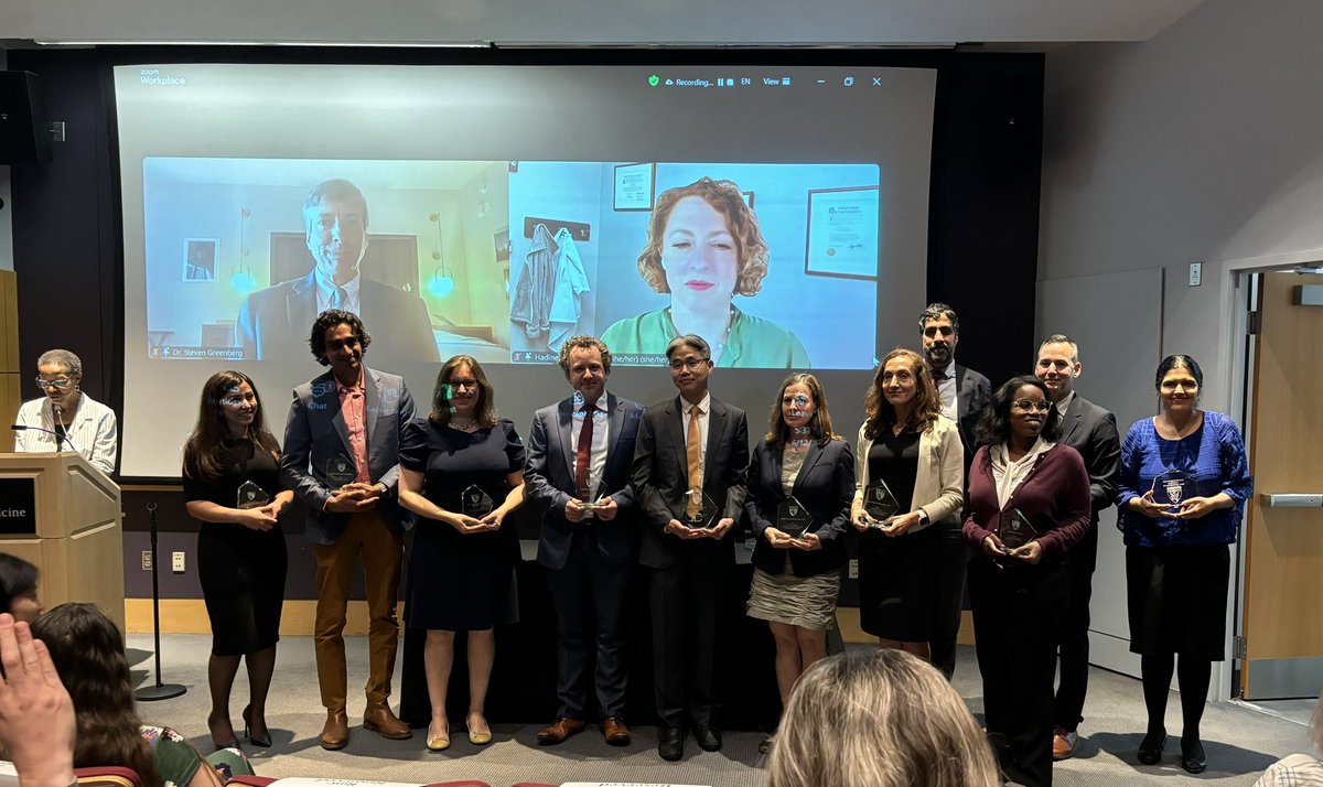 alexandra j. roberts tweet media